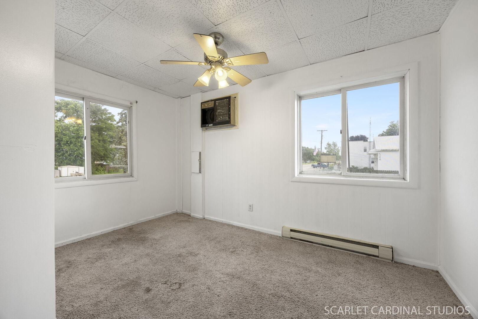 111 S Viking Vie, Lee, IL 60530