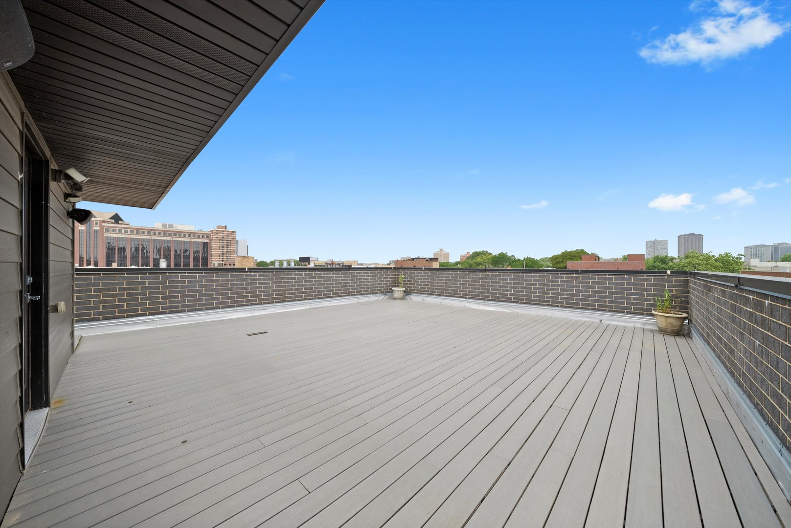 702 W Wellington Avenue #2N, Chicago, IL 60657