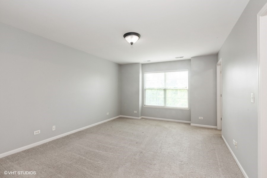 4107 Milford Lane, Aurora, IL 60504