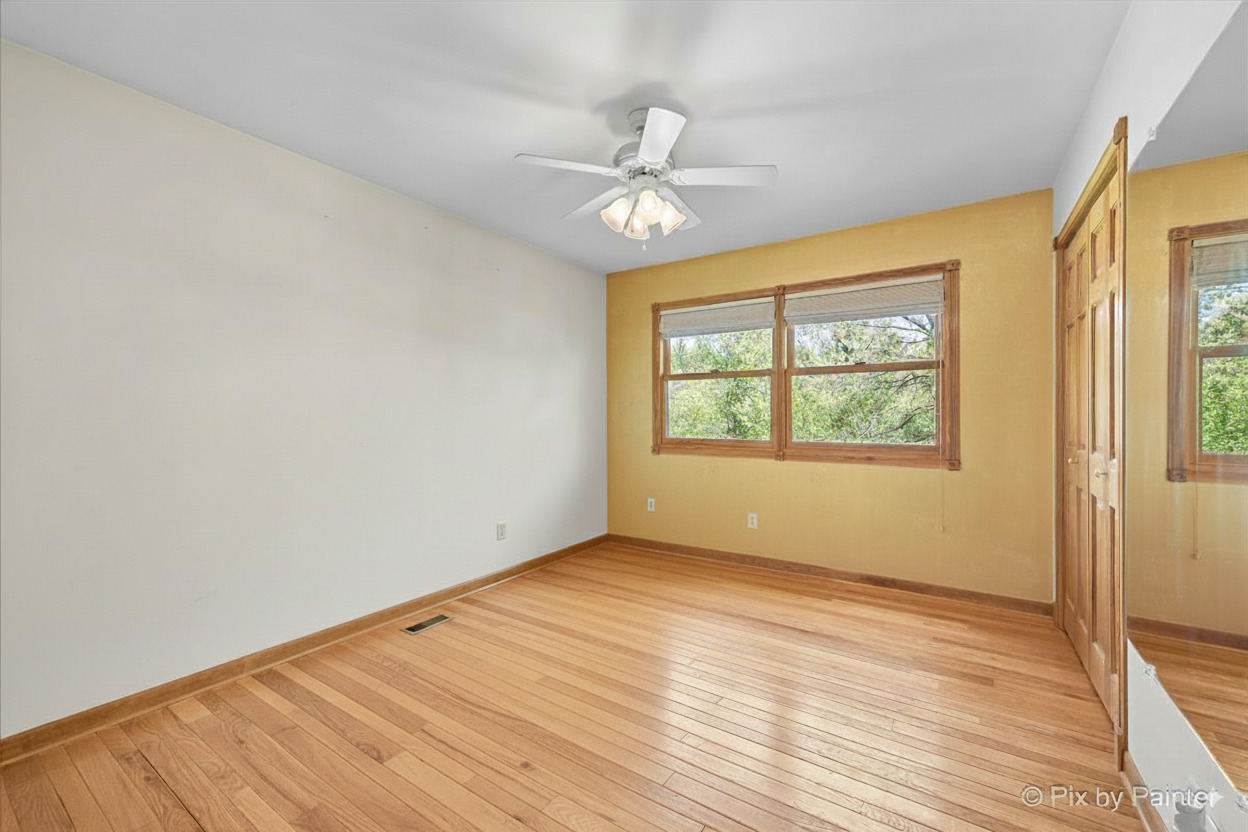 2N672 Valewood Road, West Chicago, IL 60185