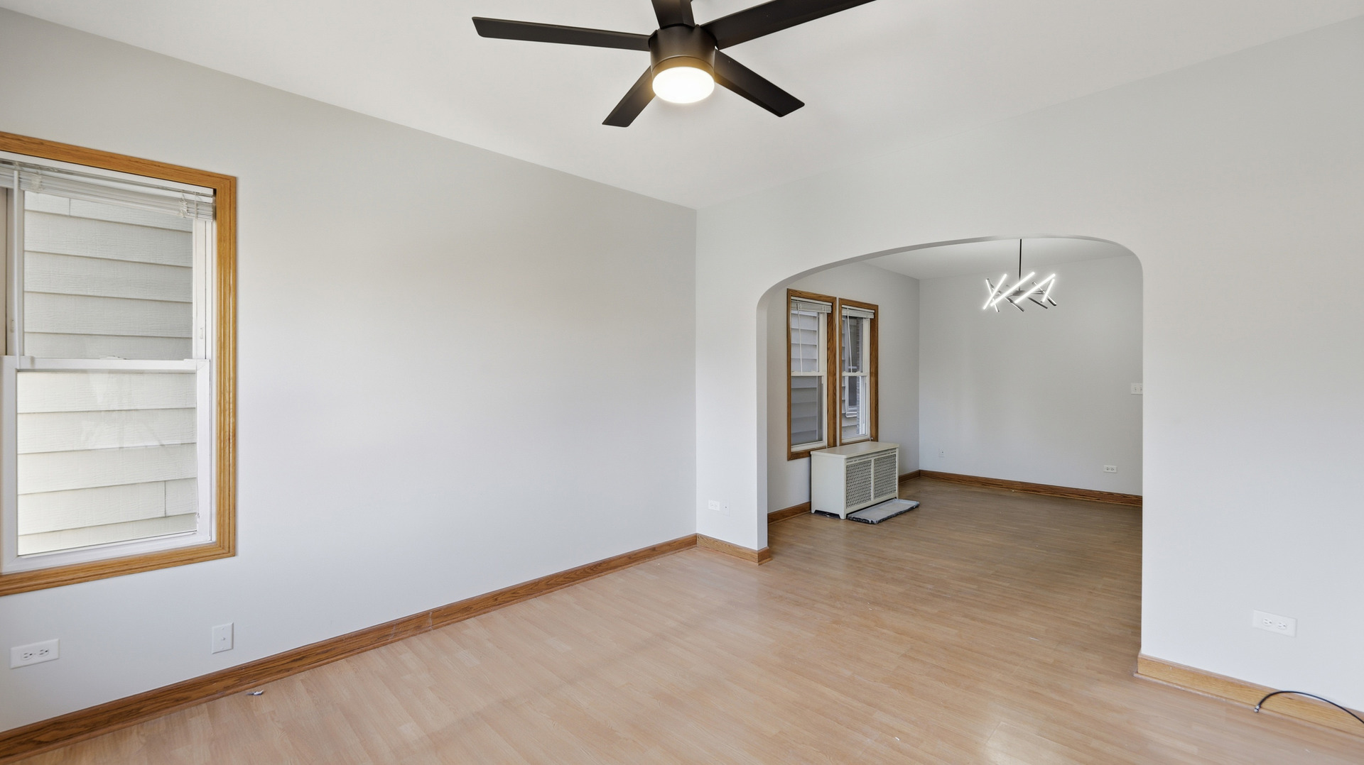 1304 S 50th Avenue, Cicero, IL 60804