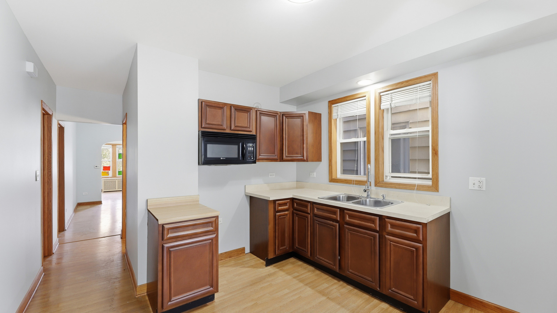 1304 S 50th Avenue, Cicero, IL 60804