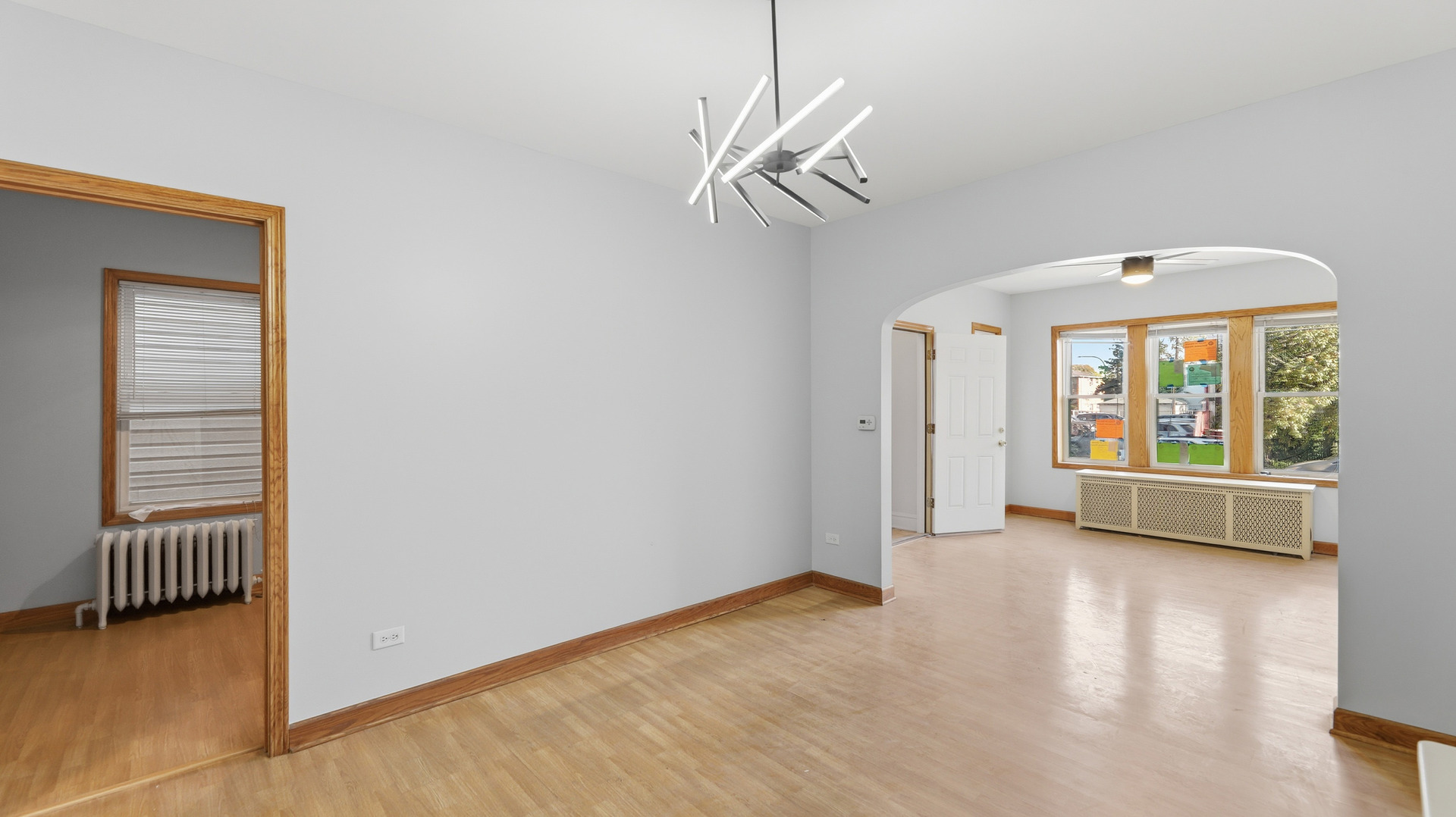 1304 S 50th Avenue, Cicero, IL 60804