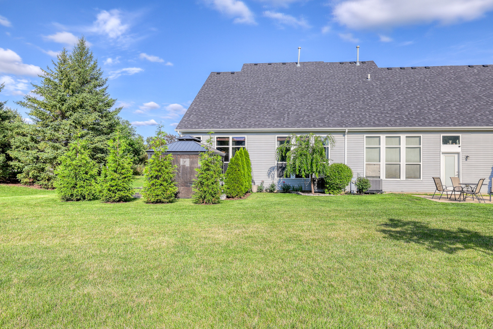 4579 Half Moon Drive #D, Yorkville, IL 60560