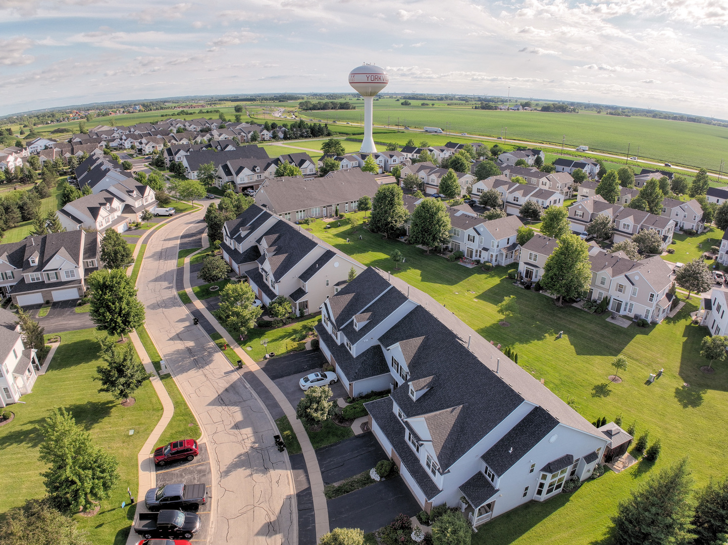 4579 Half Moon Drive #D, Yorkville, IL 60560