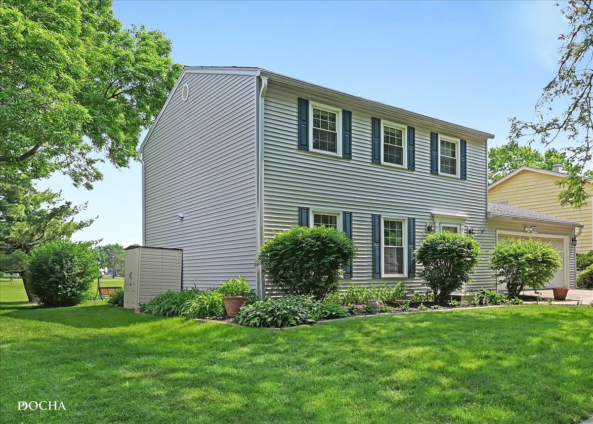 1012 Bainbridge Drive, Naperville, IL 60563