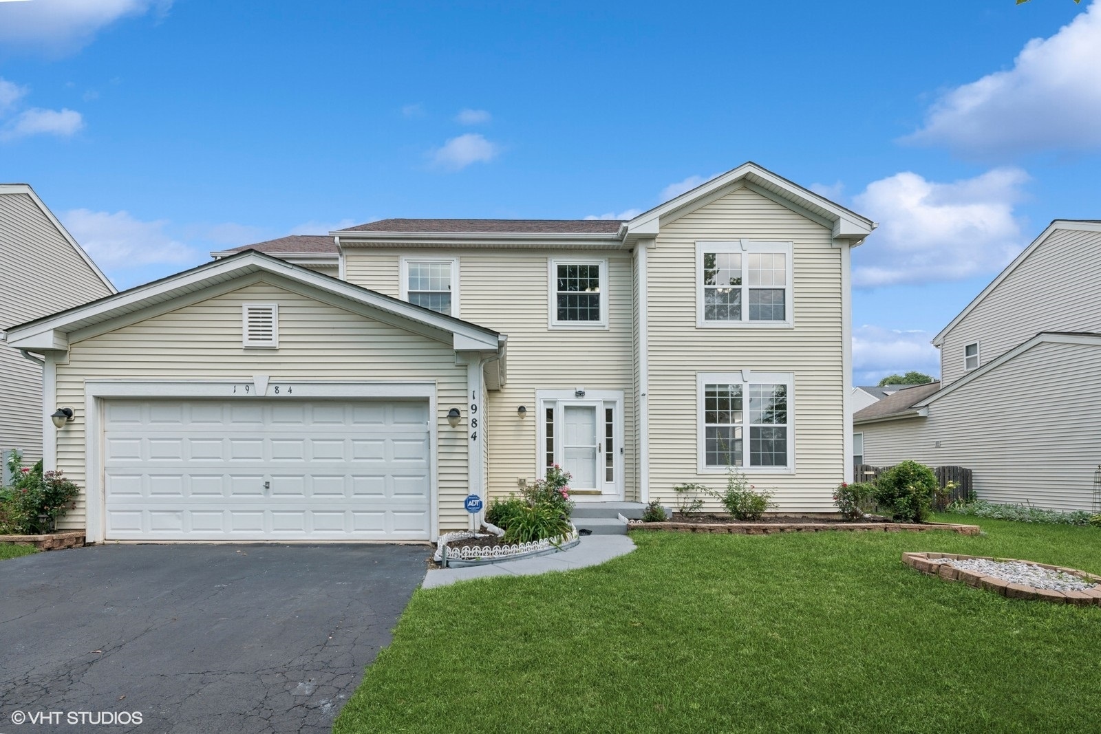 1984 Bluemist Drive, Aurora, IL 60504