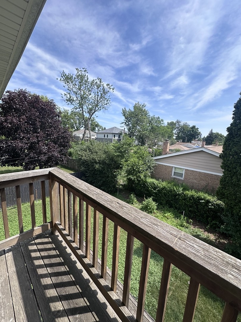 7300 Beckwith Road, Morton Grove, IL 60053