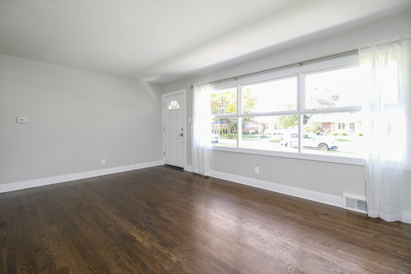 605 N Wille Street, Mount Prospect, IL 60056