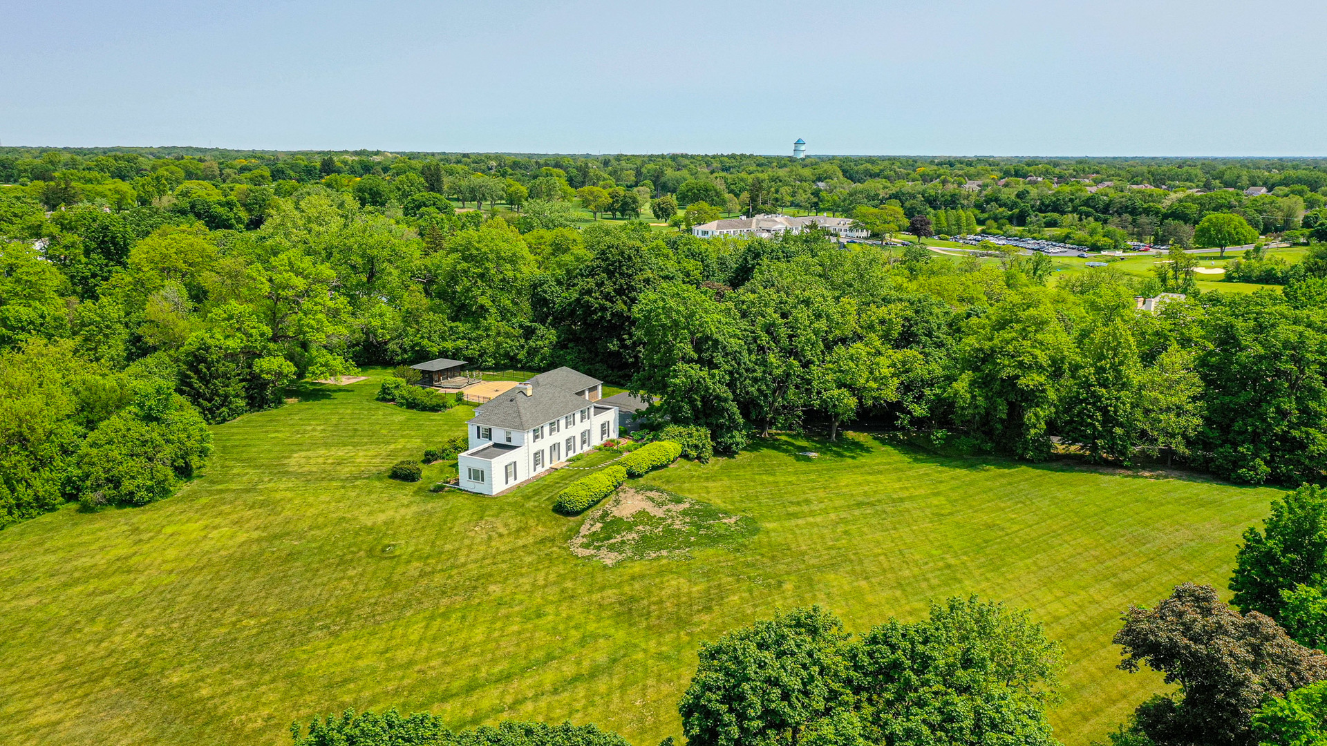 1596 W Palatine Road, Inverness, IL 60067