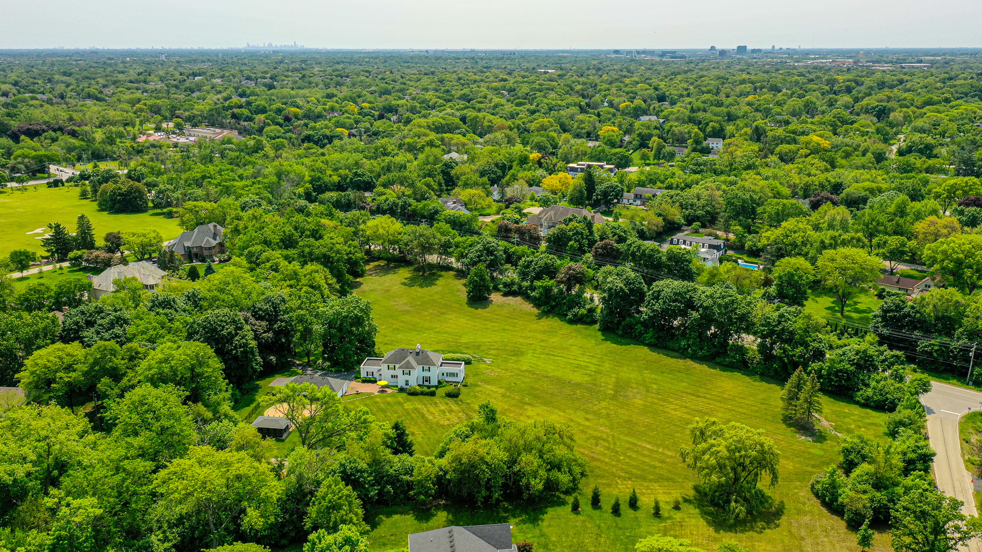 1596 W Palatine Road, Inverness, IL 60067