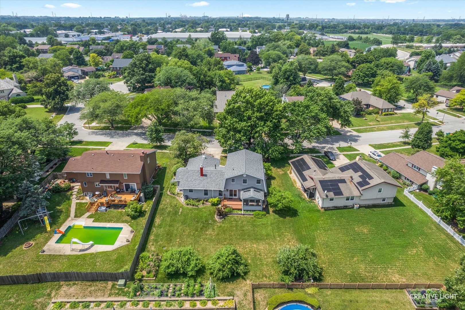 406 S Brookshore Drive, Shorewood, IL 60404