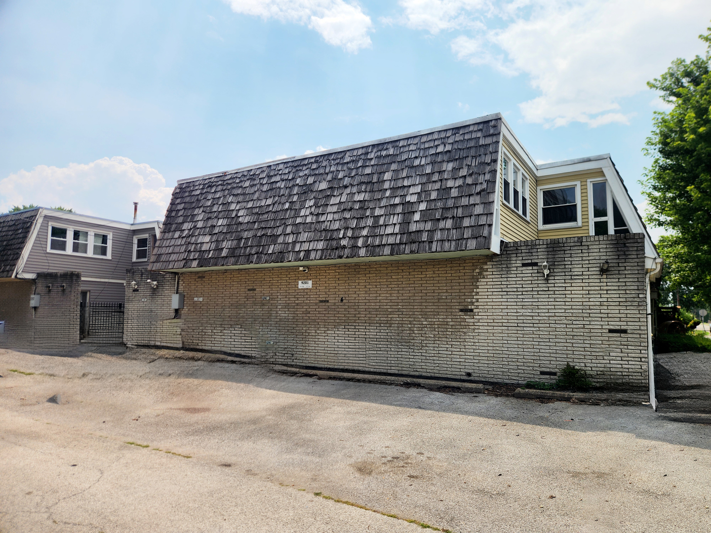 9201 S Kedzie Avenue #3, Evergreen Park, IL 60805