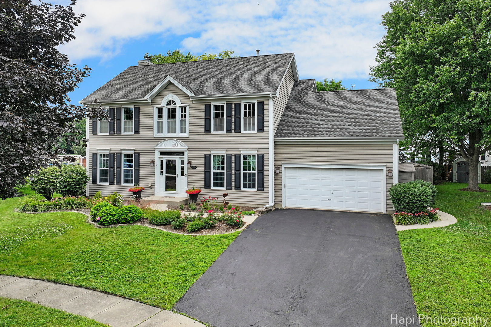 768 Wexford Court, Grayslake, IL 60030