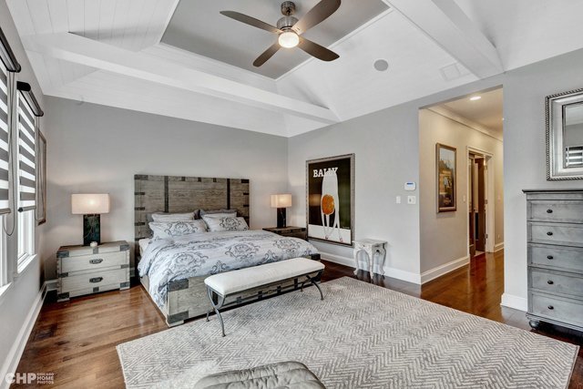 3851 N Hermitage Avenue, Chicago, IL 60613