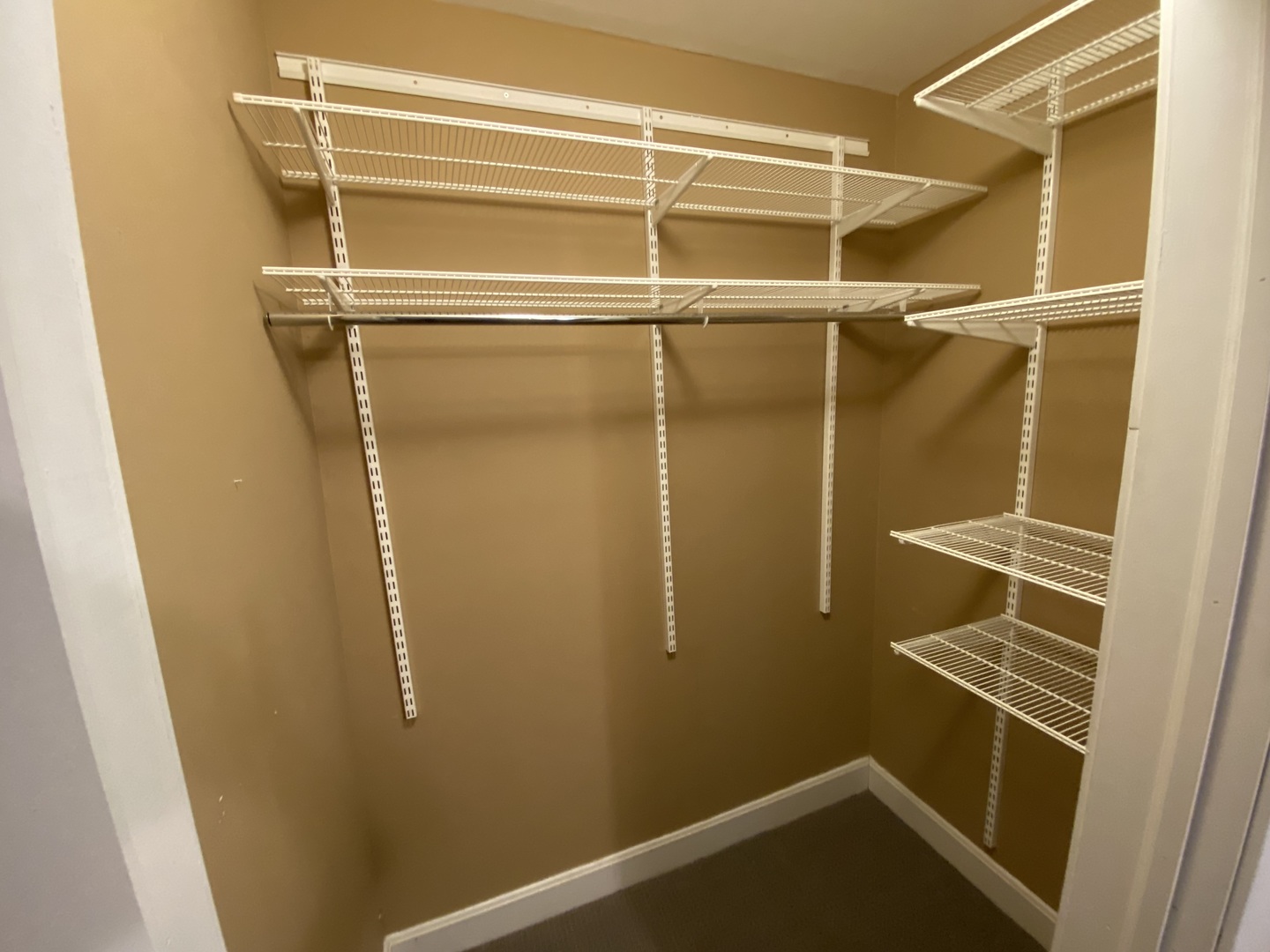 1652 W Grace Street #2, Chicago, IL 60613