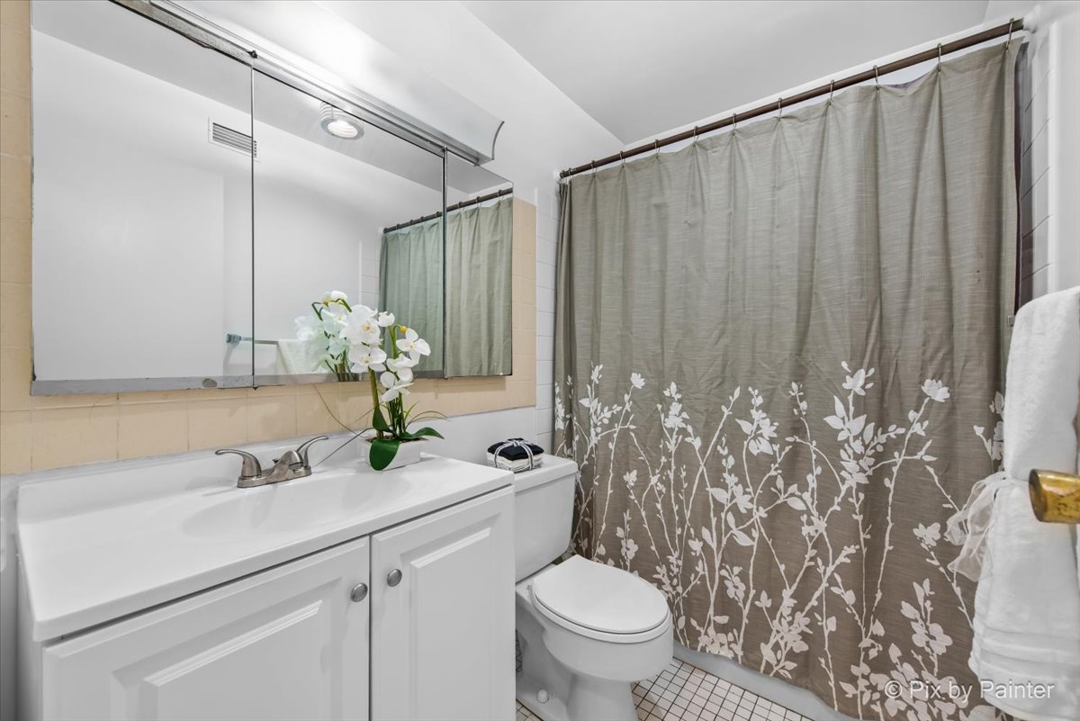 5415 N Sheridan Road #3610, Chicago, IL 60640