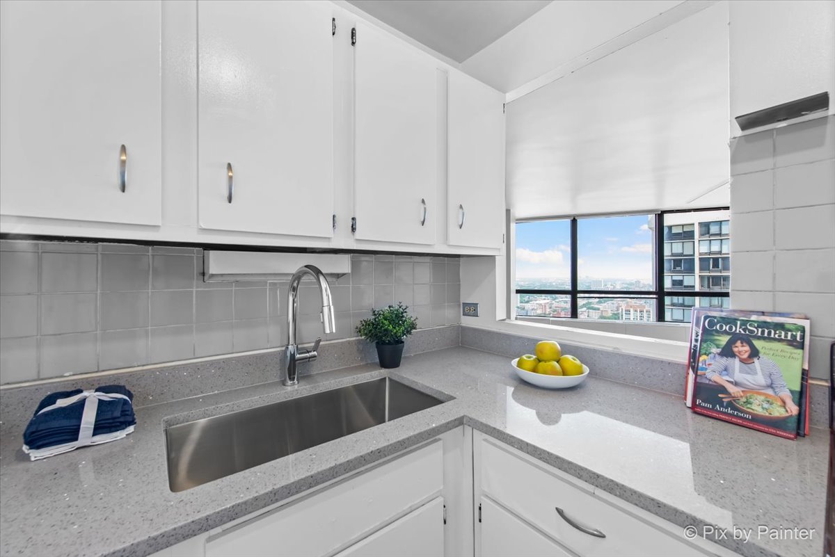 5415 N Sheridan Road #3610, Chicago, IL 60640