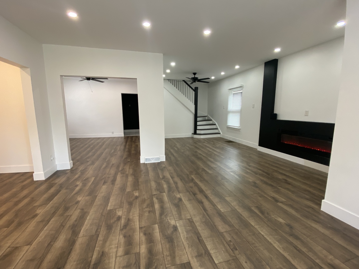 411 W 116th Street, Chicago, IL 60628