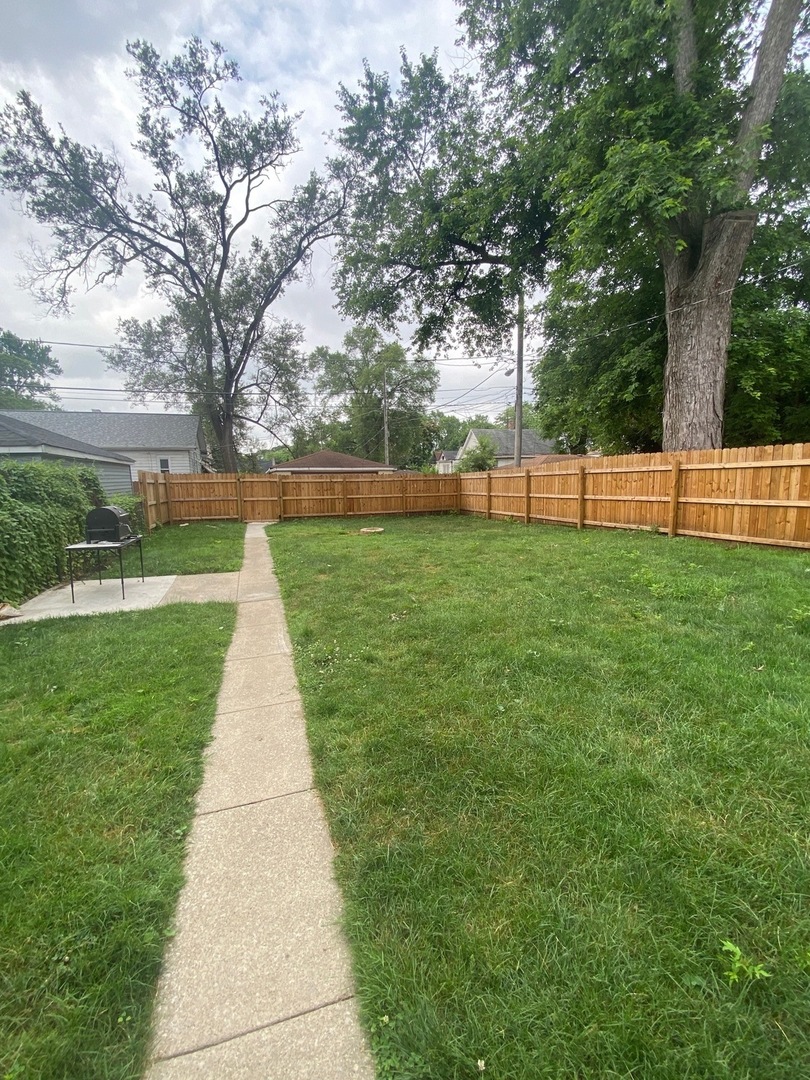 411 W 116th Street, Chicago, IL 60628