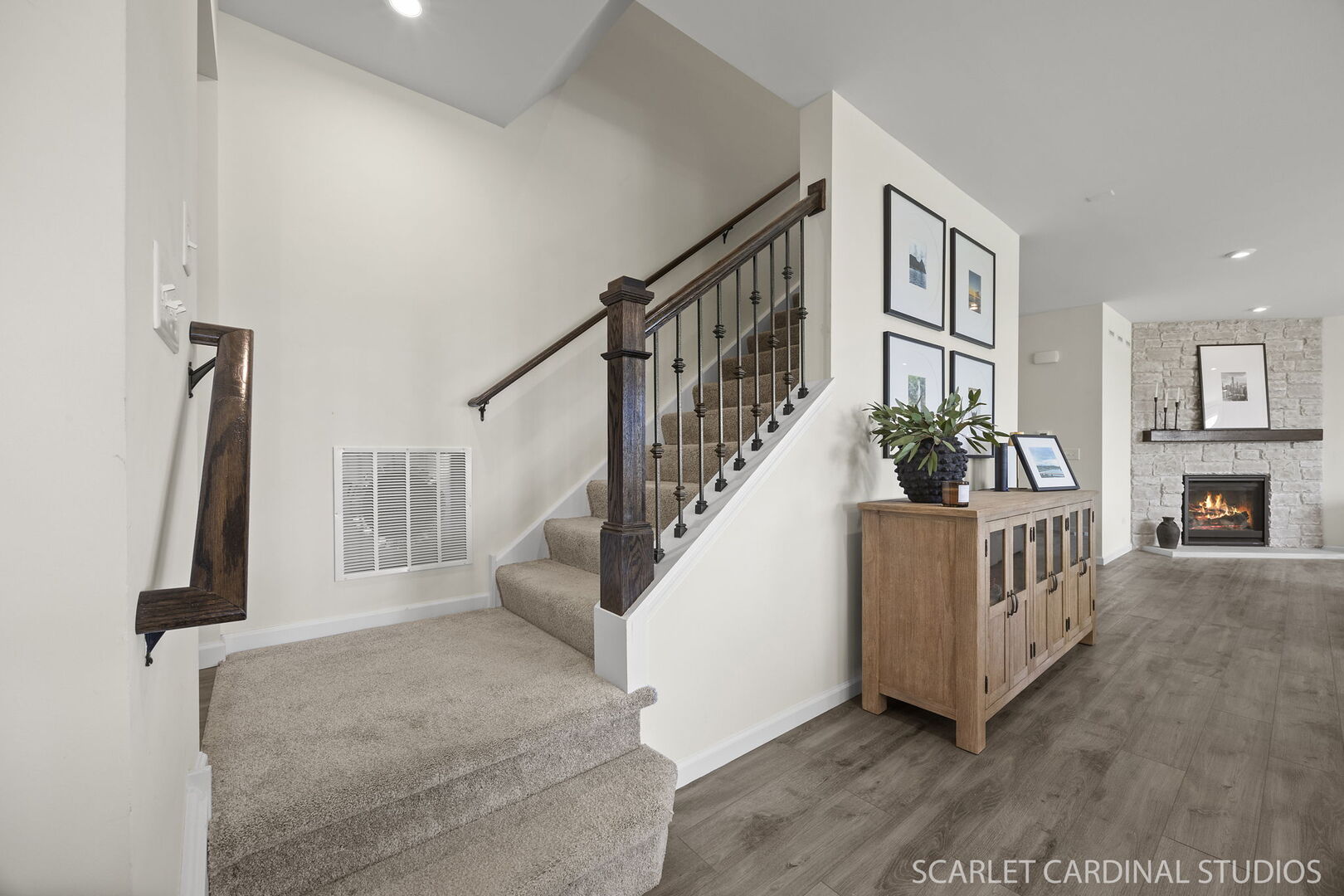 2559 Weatherbee Lane, Naperville, IL 60563