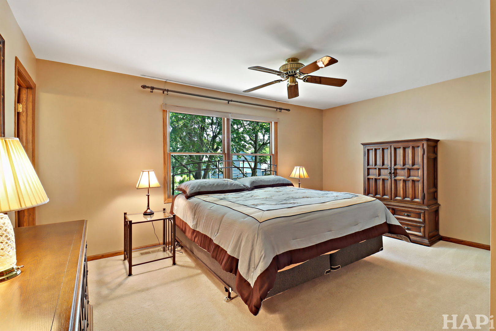 820 Indigo Court, Lake Zurich, IL 60047