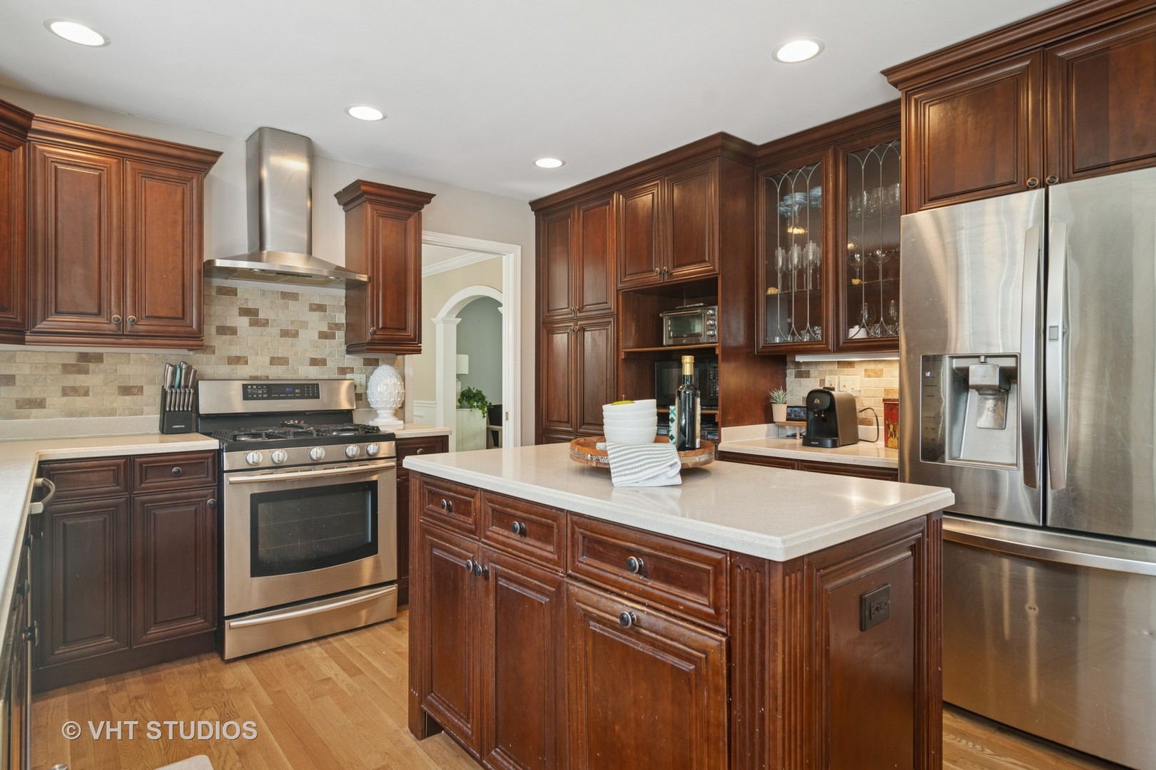 101 Tudor Drive, Barrington, IL 60010