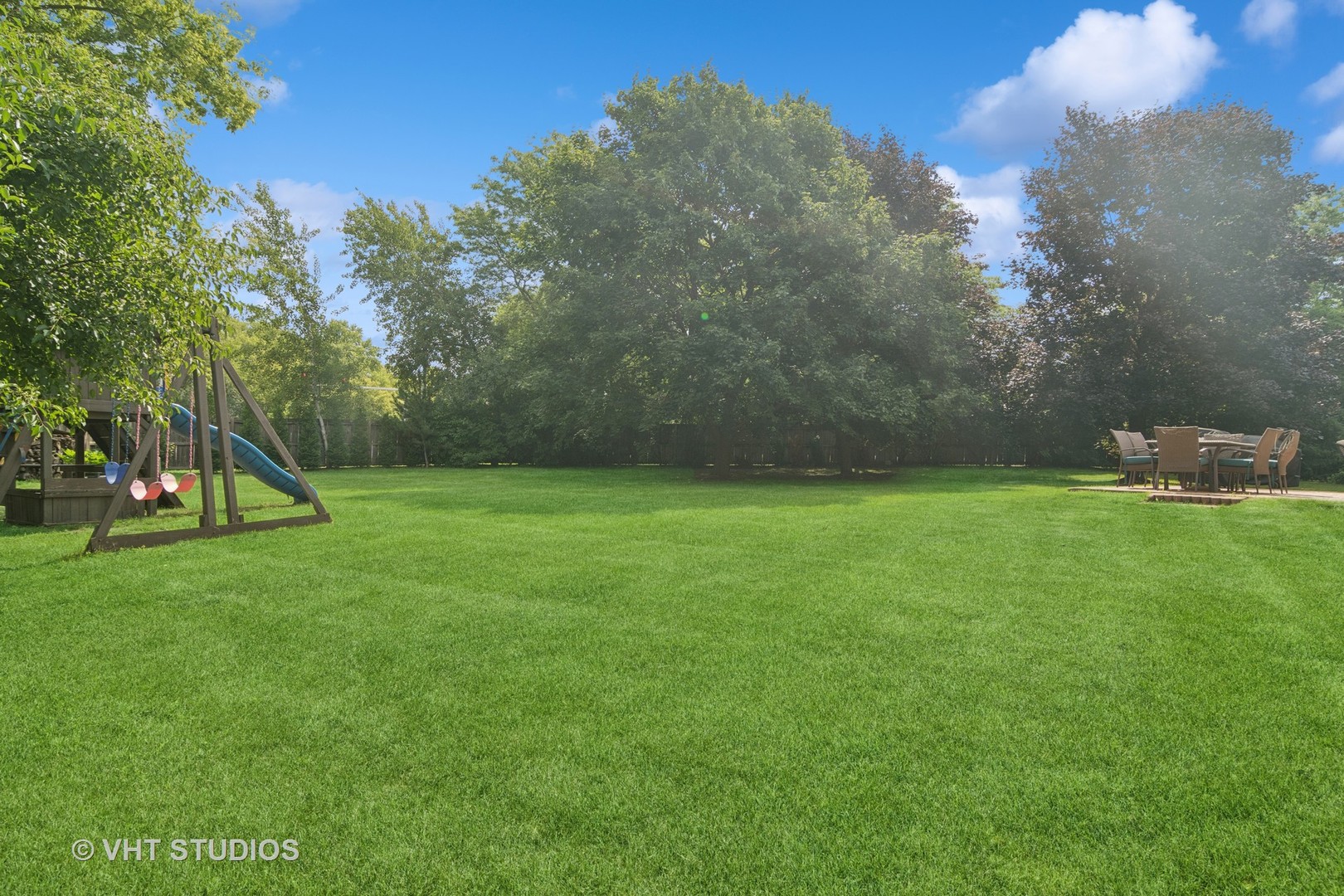 101 Tudor Drive, Barrington, IL 60010