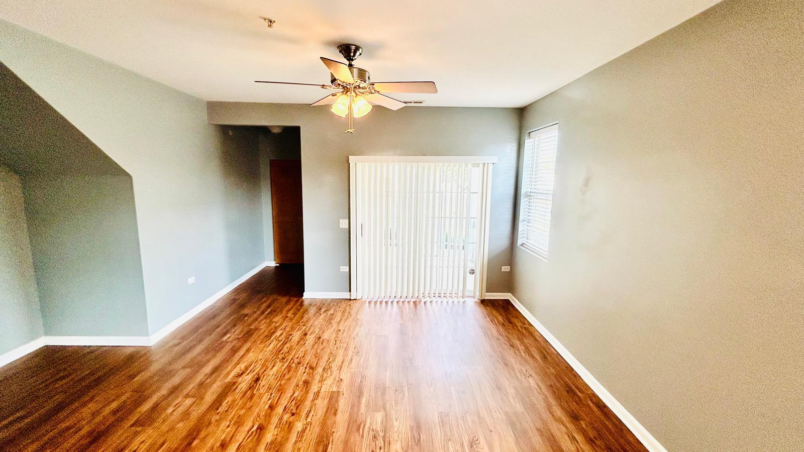 2215 Aurora Drive #1, Pingree Grove, IL 60140