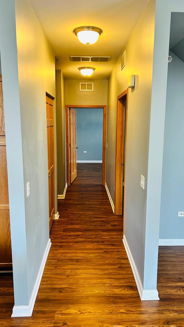 2215 Aurora Drive #1, Pingree Grove, IL 60140