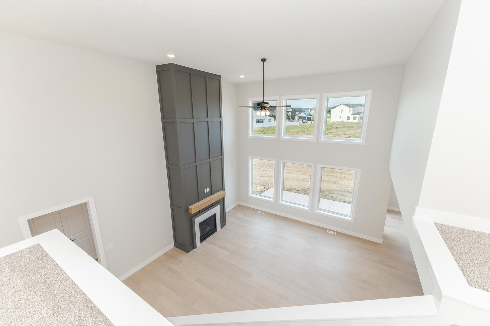 1009 Mount Carmel Road, Bloomington, IL 61705