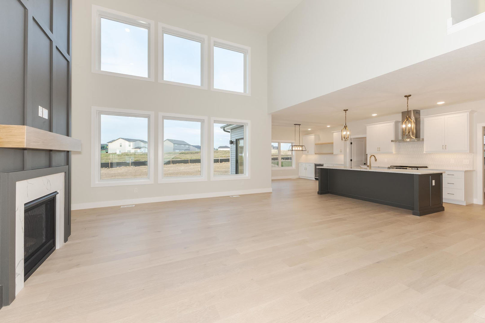 1009 Mount Carmel Road, Bloomington, IL 61705