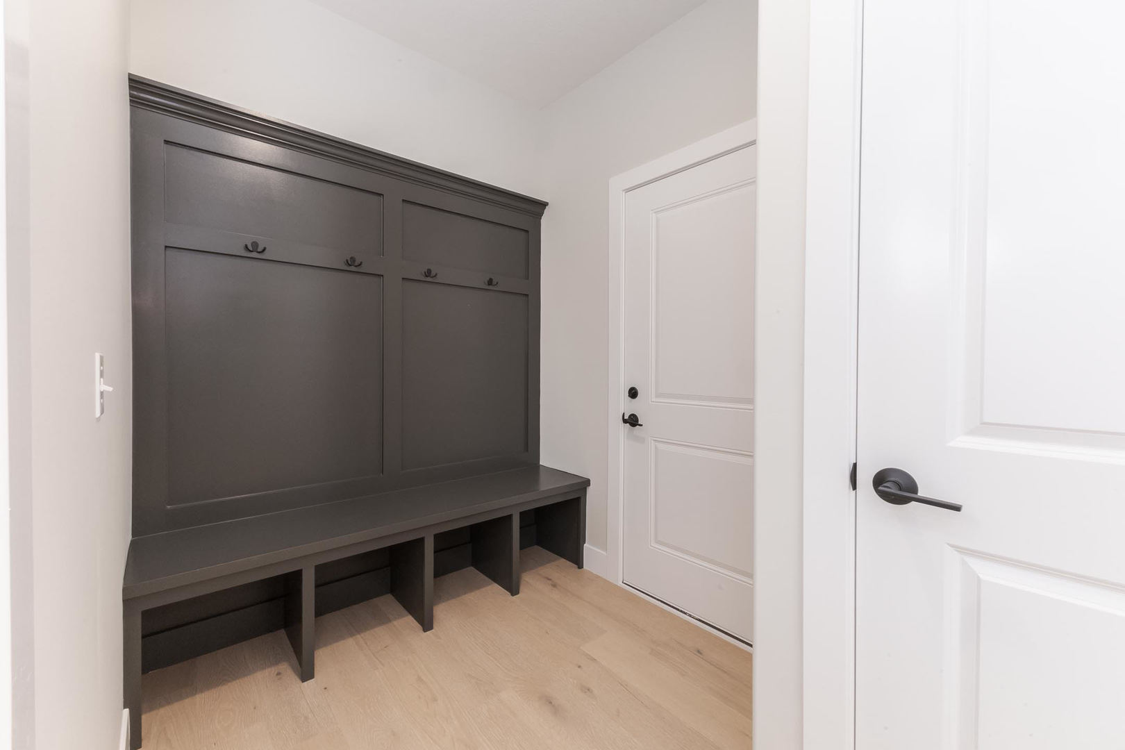 1009 Mount Carmel Road, Bloomington, IL 61705