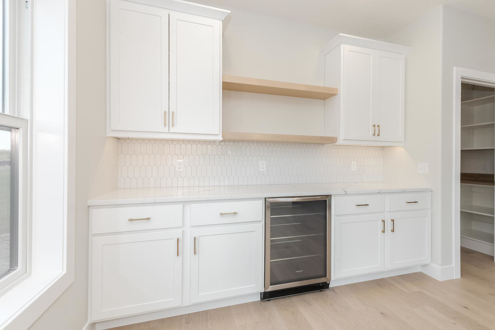 1009 Mount Carmel Road, Bloomington, IL 61705