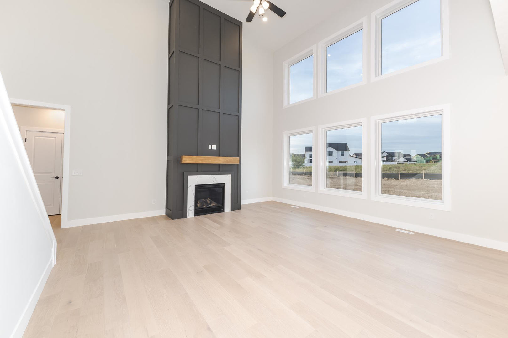 1009 Mount Carmel Road, Bloomington, IL 61705