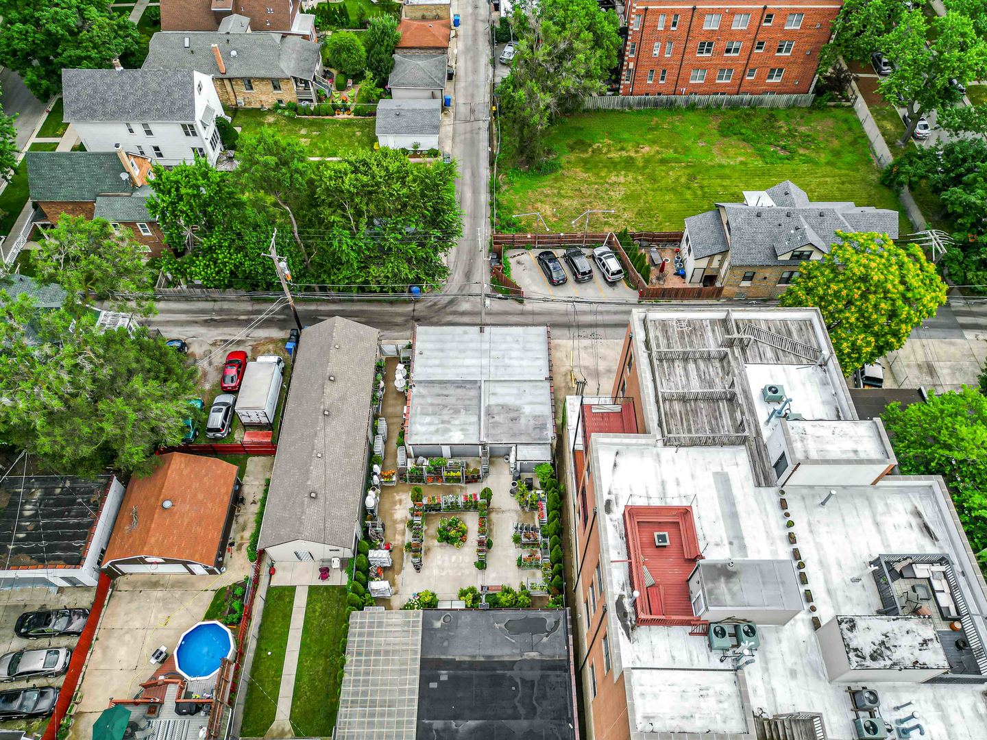 2312 W Touhy Avenue, Chicago, IL 60645