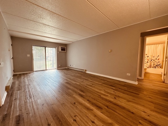 122 Klein Creek Court #A, Carol Stream, IL 60188