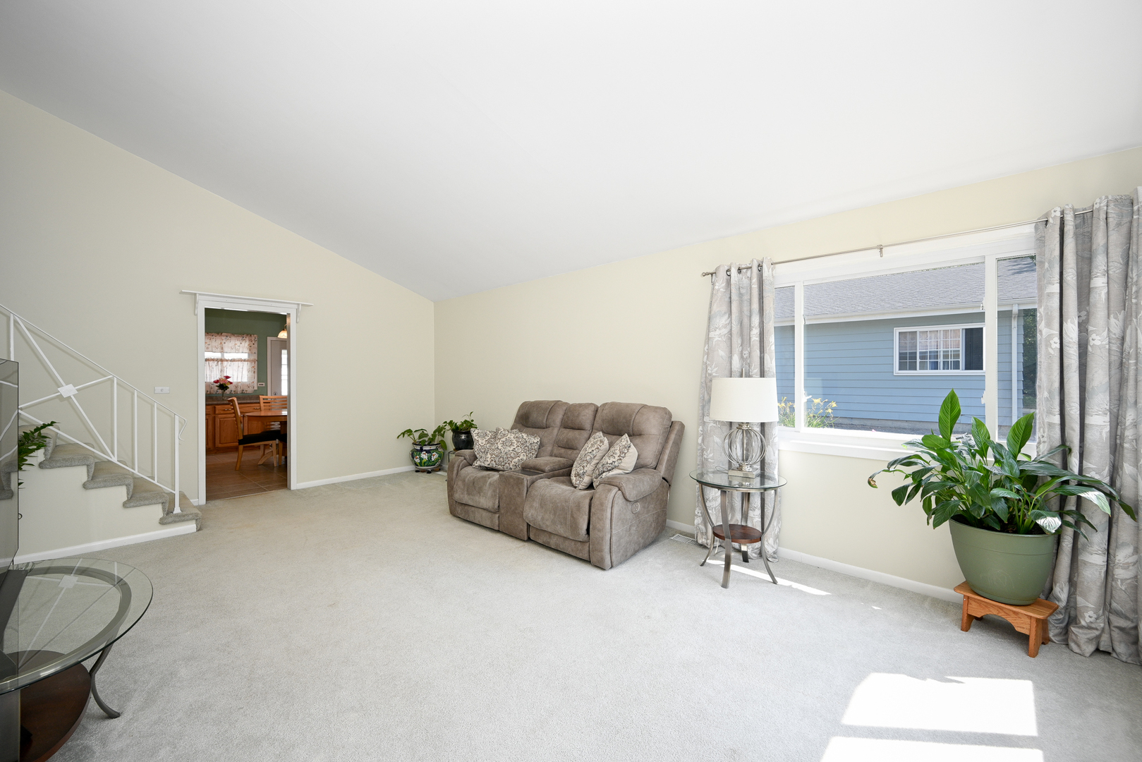 1331 Davine Drive, Glendale Heights, IL 60139
