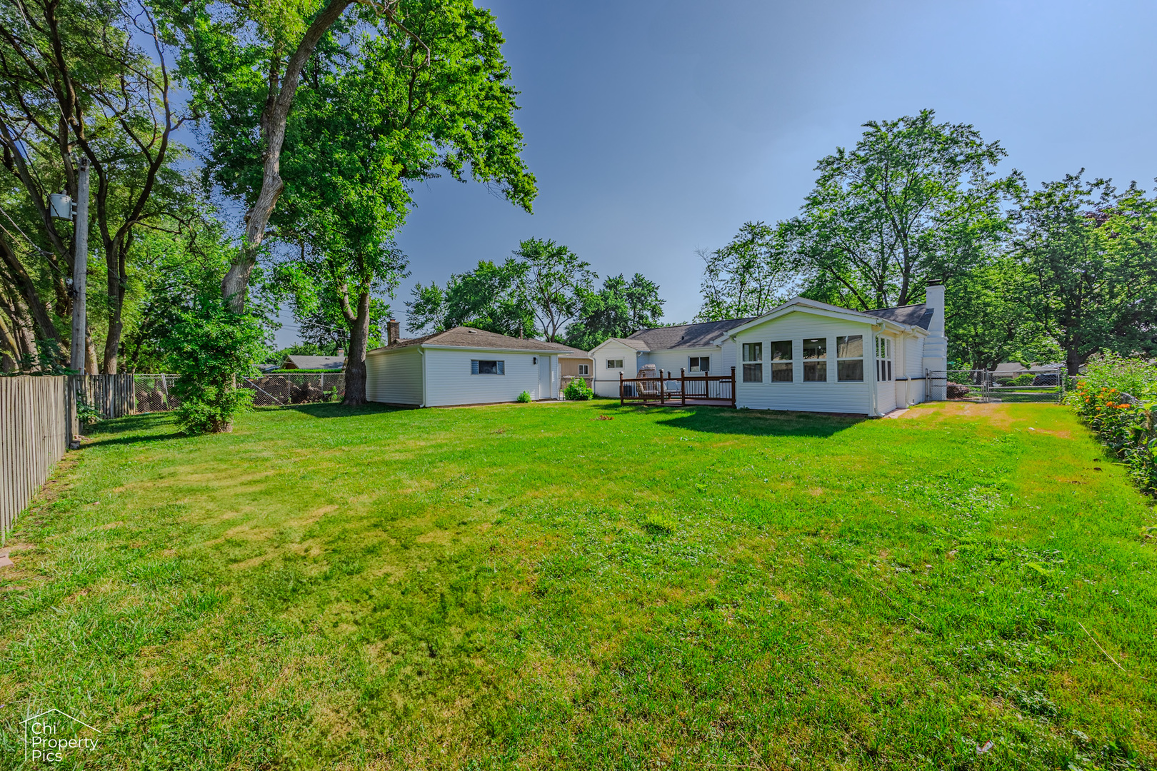 620 Ashland Street, Hoffman Estates, IL 60169