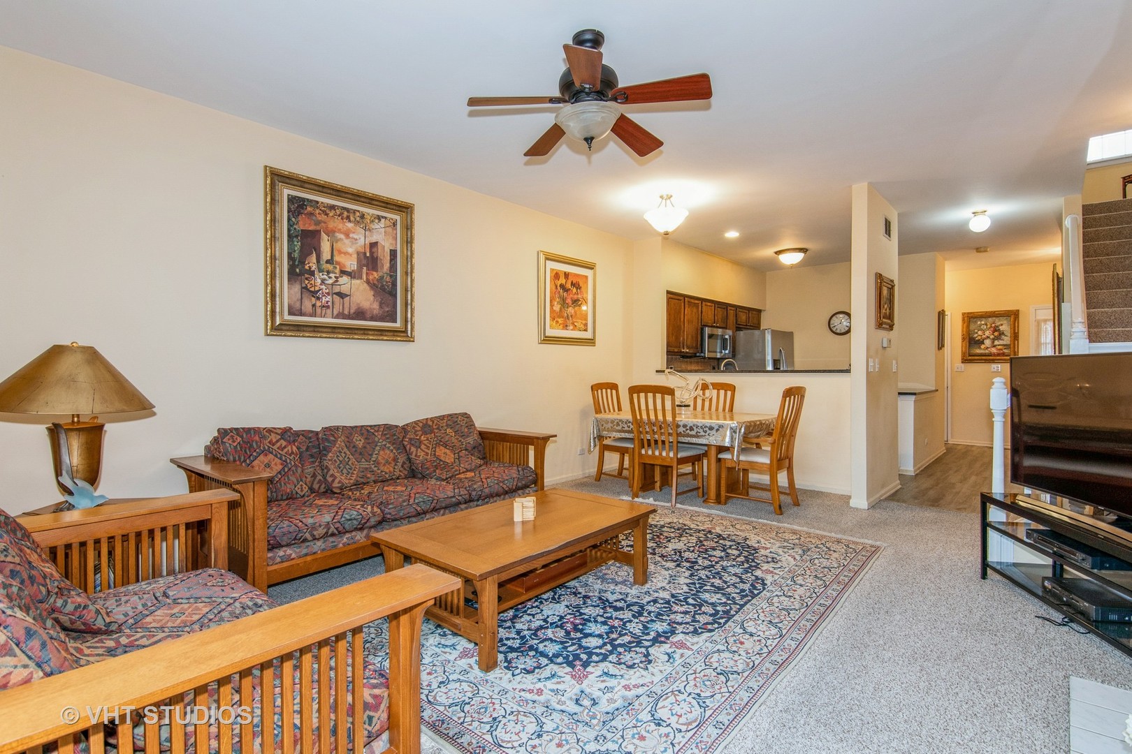 226 Sierra Pass Drive, Schaumburg, IL 60194