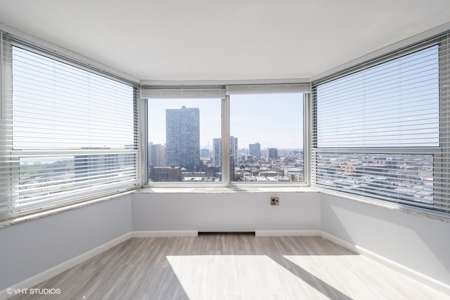 720 W Gordon Terrace #22R, Chicago, IL 60613