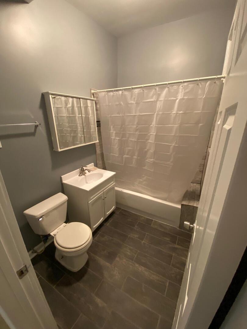 2356 S Lawndale Avenue, Chicago, IL 60623