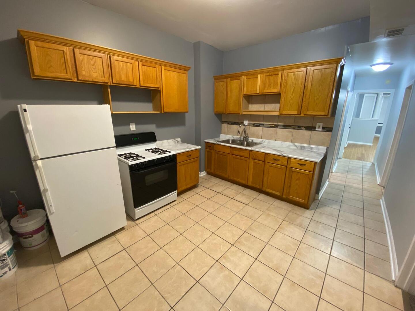 2356 S Lawndale Avenue, Chicago, IL 60623