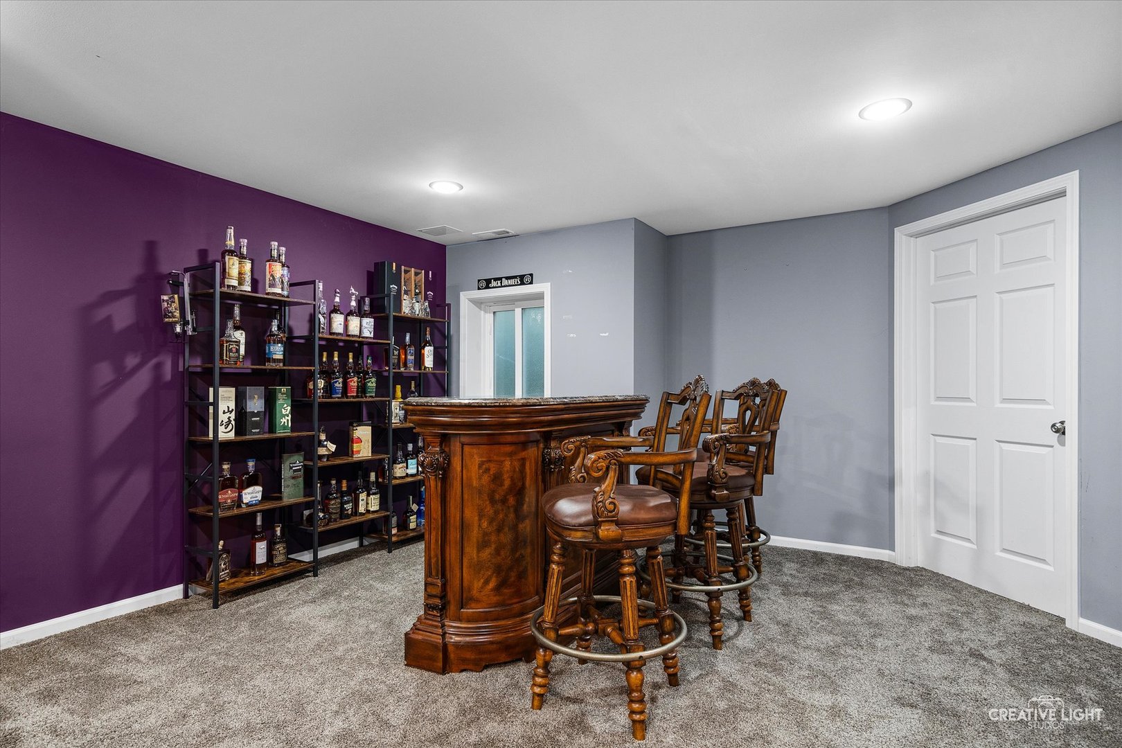 211 Cambridge Court, Oswego, IL 60543