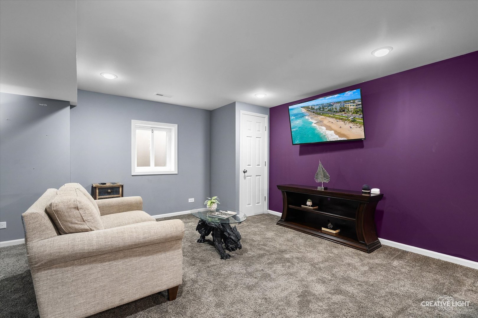 211 Cambridge Court, Oswego, IL 60543