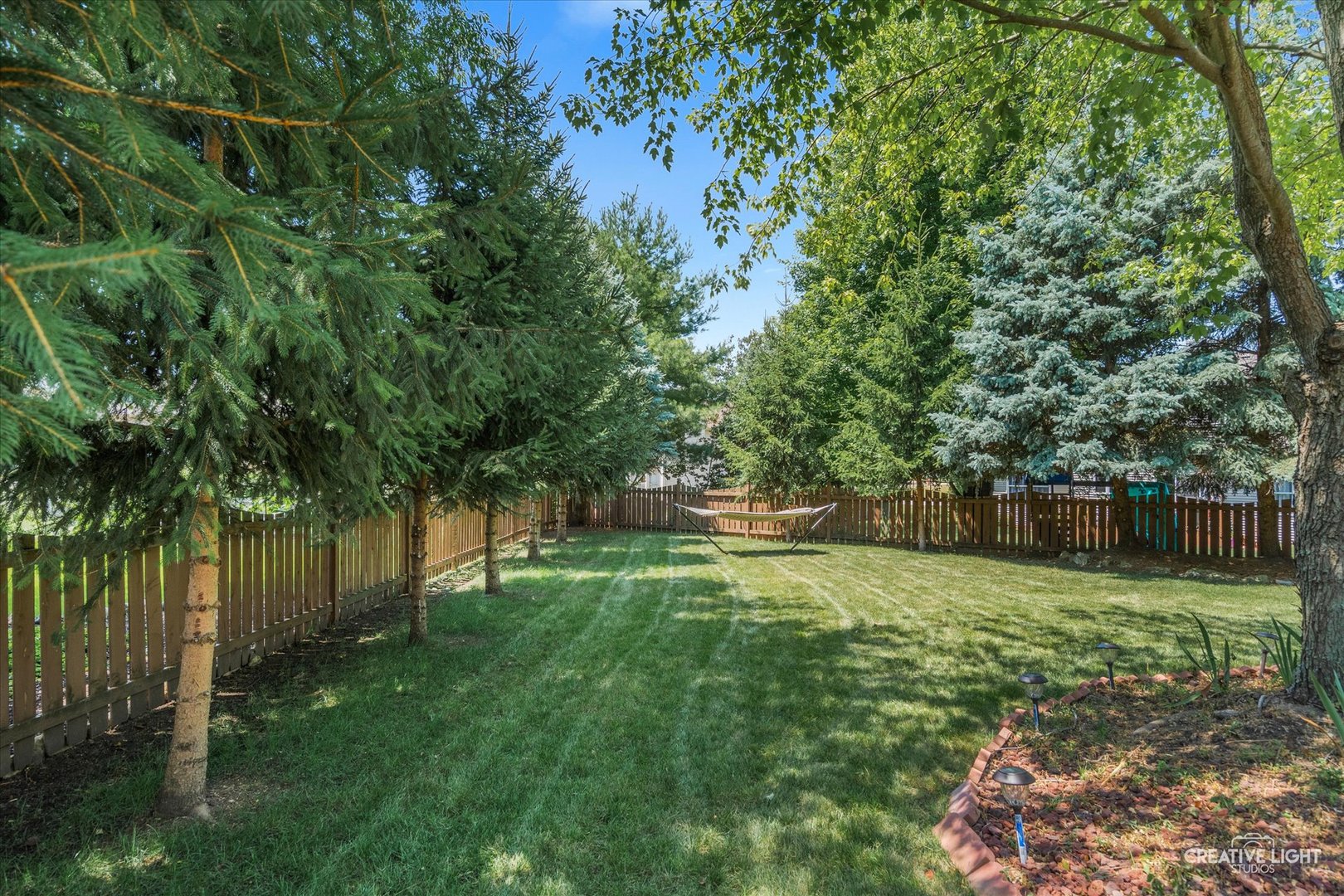 211 Cambridge Court, Oswego, IL 60543