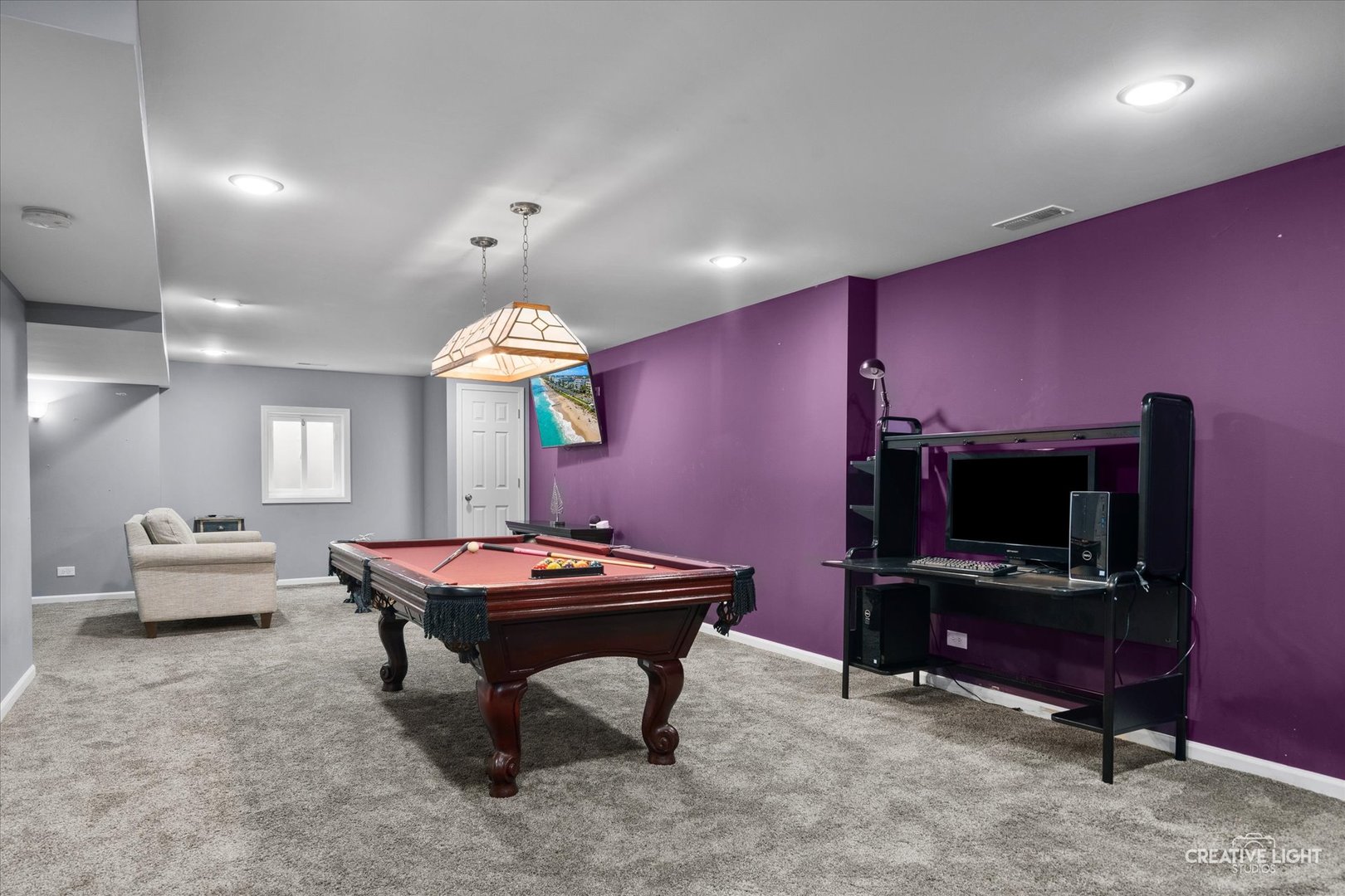 211 Cambridge Court, Oswego, IL 60543
