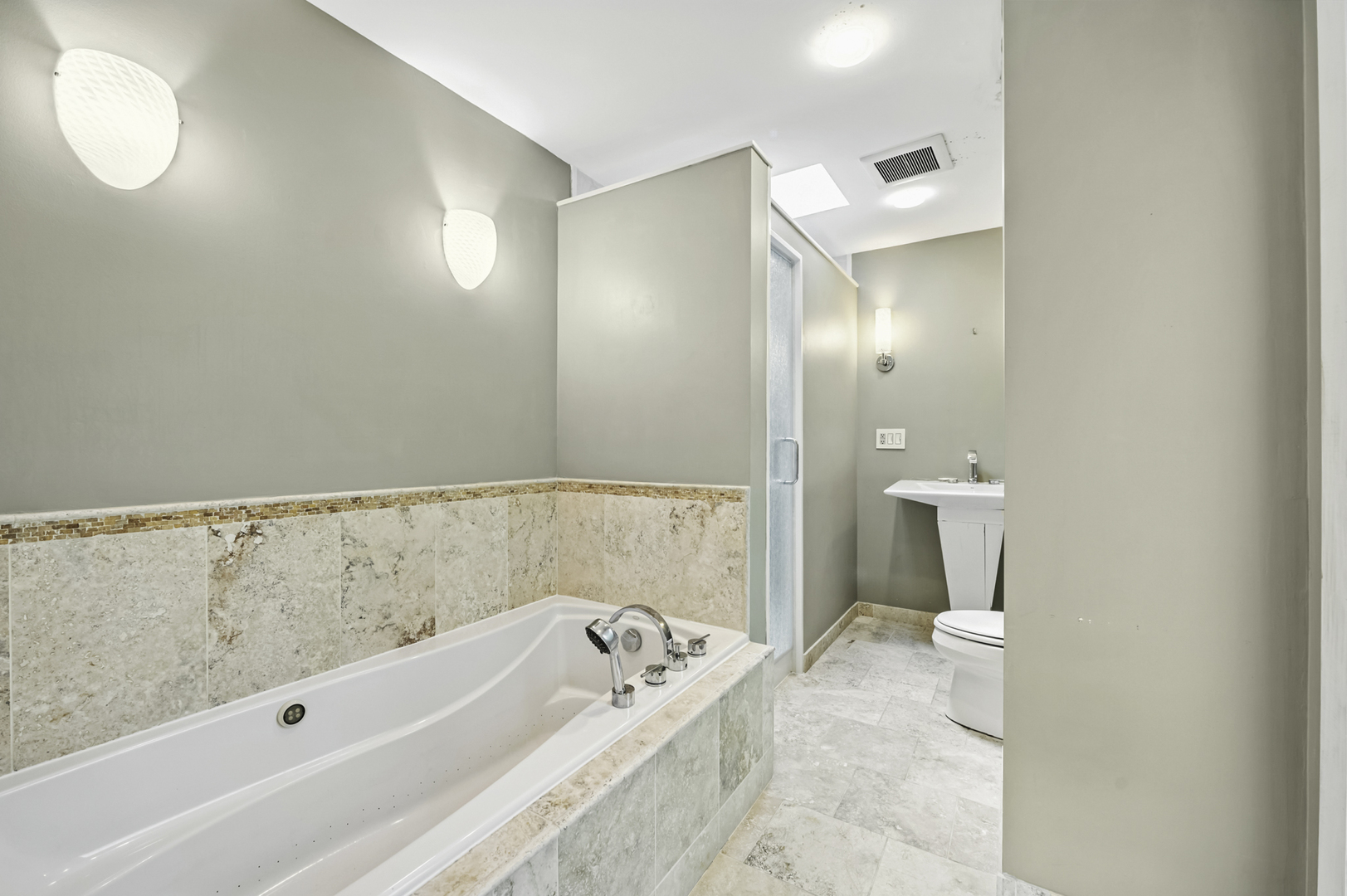 14655 W Walnut Avenue, Homer Glen, IL 60491