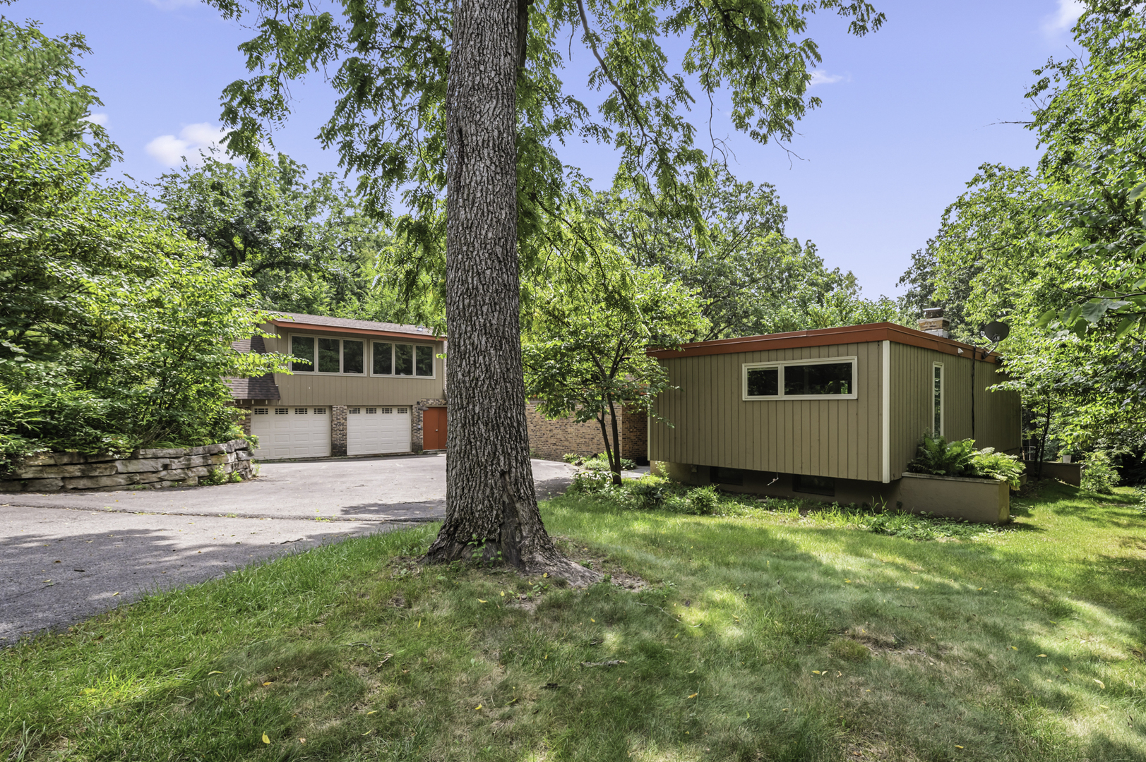 14655 W Walnut Avenue, Homer Glen, IL 60491