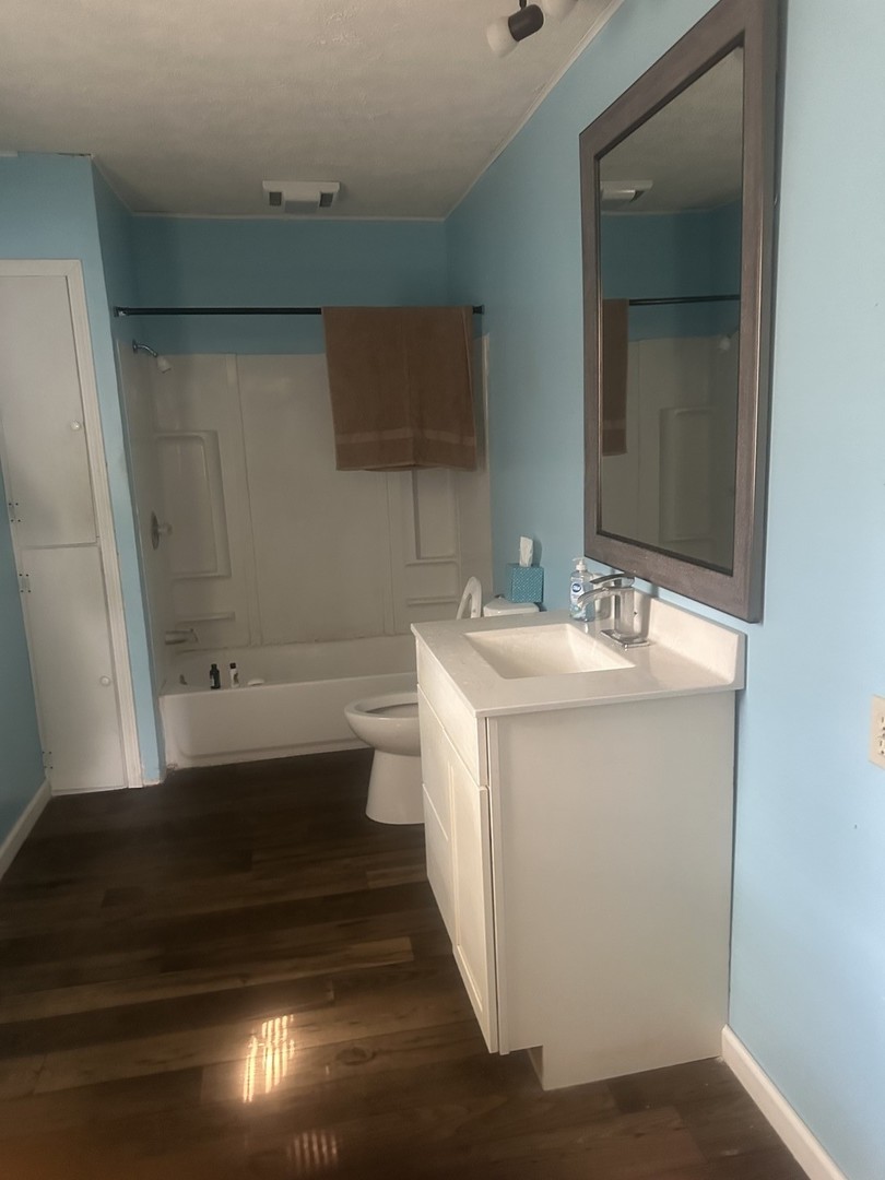 201 E North Street, Saybrook, IL 61770